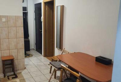 Garsonieră decomandată în Podul de Fier - 2