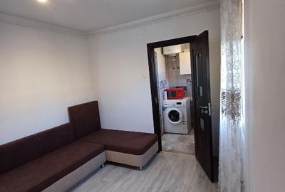 Garsonieră decomandată în Titan - 7