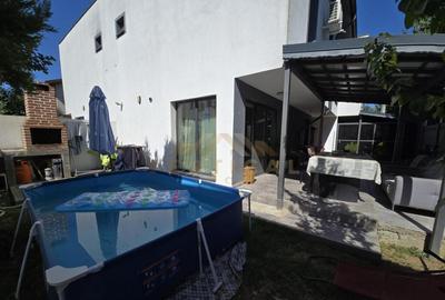 Casă cu 4 camere cu Teren 395 Mp în Berceni