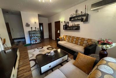 Apartament cu 3 camere semidecomandat în Central - 9