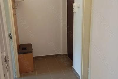 Inchiriez apartament - 2