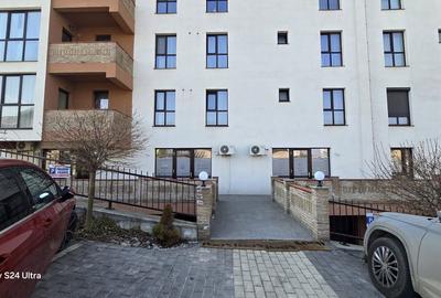 Spațiu comercial, de 40 mp, în Central