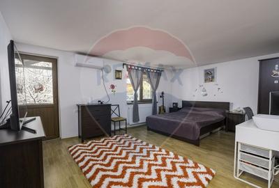 Vila cu 4 camere + terasa + curte + loc de parcare - Bacu... - 26