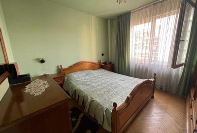 Apartament cu 3 camere decomandat în Central - 3