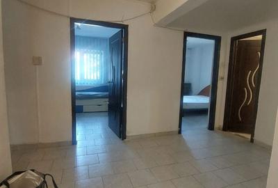 Apartament cu 3 camere decomandat în Centrul Civic - 9