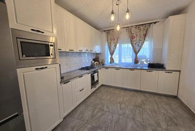 Casa de vanzare! - 2