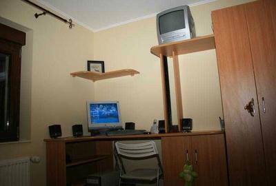 Apartament cu 3 camere decomandat în City Park Mall - 2