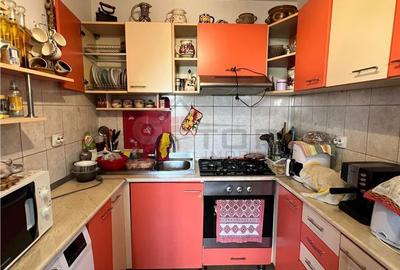 Casă cu 4 camere în Banu - 2