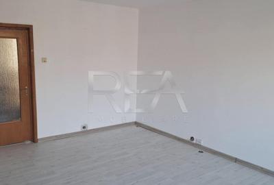 3 camere - Piata Muncii/Decebal - decomandat - 1995 - metrou