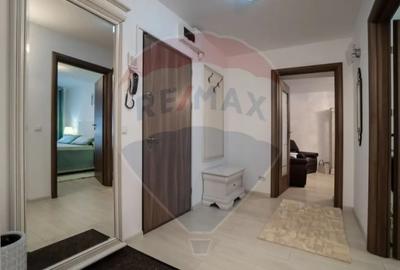 Apartament cu 2 camere decomandat în Noua - 10