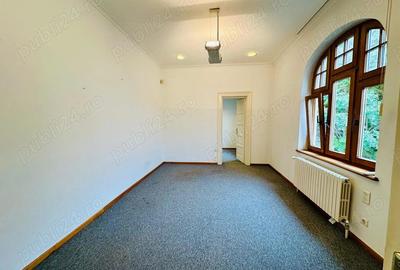 Casă cu 6 camere în Unirii - 13