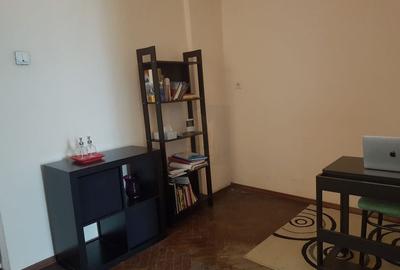 Apartament cu 3 camere semidecomandat, mobilat în Parcul Carol - 12