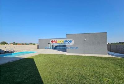 Vanzare casa de Lux cu piscina in aer liber situata in comuna Clinceni - 2