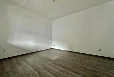 Casă cu 7 camere cu Teren 470 Mp în Șagului - 2