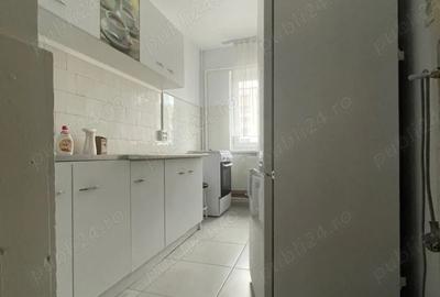 Apartament cu 3 camere decomandat în 1 Mai - 7