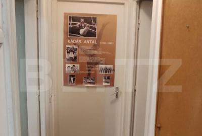 Apartament spa?ios cu 3 camere + garaj , situat intr-o zon - 8