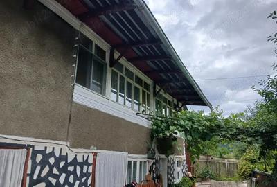 Casa cu teren generos de 1330 mp in Campeni, jud. Alba ideala pentru familie sau casa de vacan?a - 4