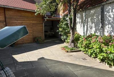 Casă cu 3 camere cu Canalizare în Orașul de Jos - 9