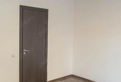 Spațiu comercial, de 255 mp, în Noua - 15