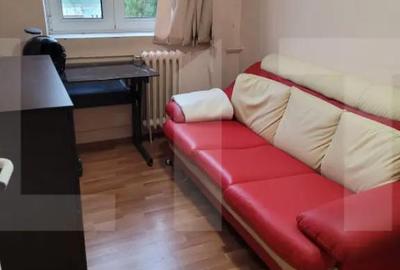 Apartament cu 3 camere semidecomandat în Central - 1