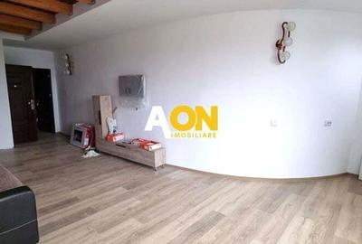 De vanzare apartament 3 camere, scara interioara, Centru