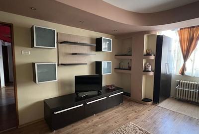 Apartament cu 2 camere decomandat în Central - 1