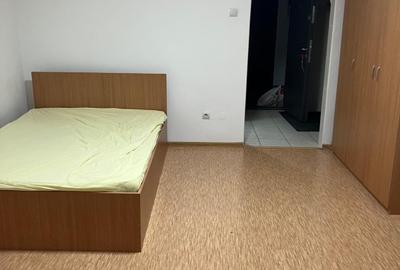 Vand garsoniera cu o camera - 7