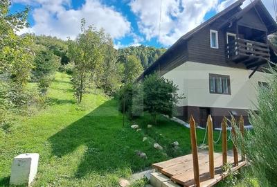 Casă individuală cu 4 camere cu Teren 1209 Mp în Moieciu - 2