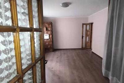 Casă cu 4 camere în Central - 6