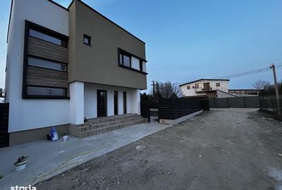 Casă cu 4 camere cu Teren 118 Mp în Central - 7