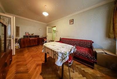 Apartament 3 camere centru Piatra Neamt - 16