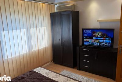 Apartament cu 2 camere decomandat în 1 Mai - 7