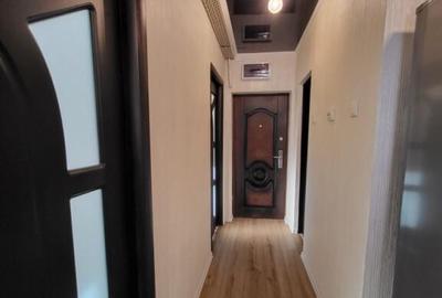 Apartament 2 camere - etaj 2 - modern - zona 9 Mai - 7