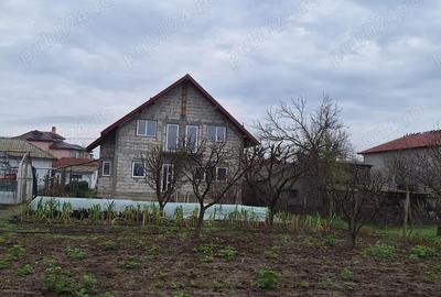 Casă cu 5 camere în Valu lui Traian - 8