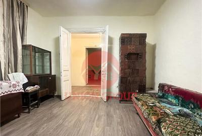 Casa la Super Pret, Amplasare Excelenta in Zona Casa de Cult - 1