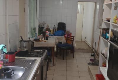 Casă cu 5 camere în Giulești - 54
