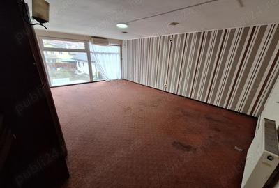 Casă cu 4 camere în Mărăței