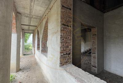 Cladire 12 incaperi, Teren 3.457 mp Str.Iuliu Maniu Nr.13 -Carei- Jud. Satu Mare - 4