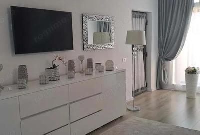 Casă cu 5 camere în Central - 2