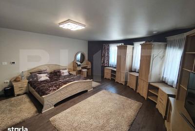 Casă cu 6 camere cu Teren 900 Mp în Sânmartin