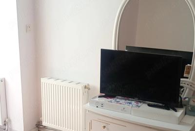 Apartament cu 2 camere decomandat în Precista - 3