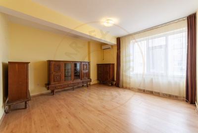 Apartament cu 3 camere decomandat în Găvana - 1