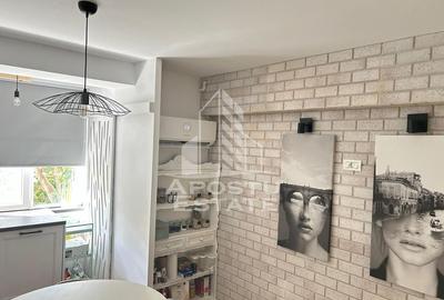 Apartament 4 camere, centrala proprie, prima inchiriere, zona Centrala - 3
