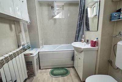 Apartament cu 4 camere decomandat în Casa de Cultură - 6
