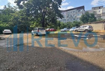 Teren de 442 mp, în Mioriței - 2