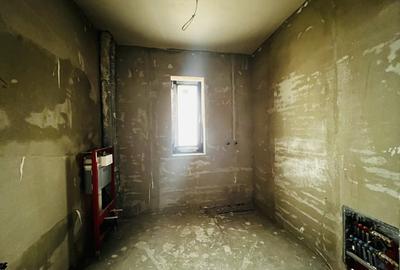 Apartament cu 4 camere decomandat în Torontalului - 4