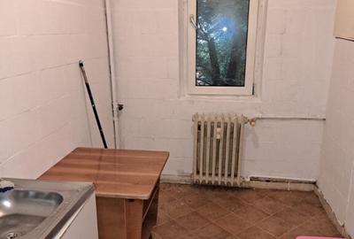 Inchiriez apartament 2 camere str. Secuilor - 5