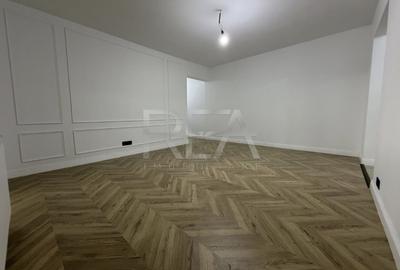 Apartament cu 3 camere semidecomandat în Drumul Taberei