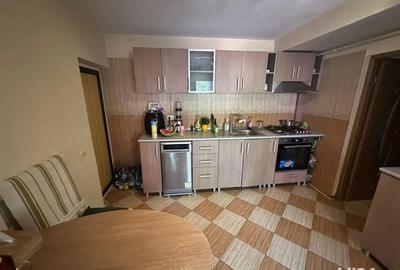 Casă cu 6 camere cu Teren 400 Mp în Est - 1