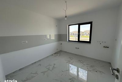 Casă cu 4 camere cu Teren 400 Mp în Clinceni - 7